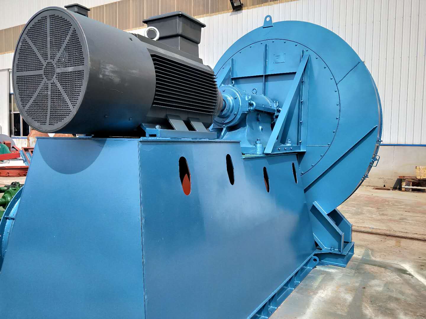 Y9-28ϵ�и߉����L�C��؛